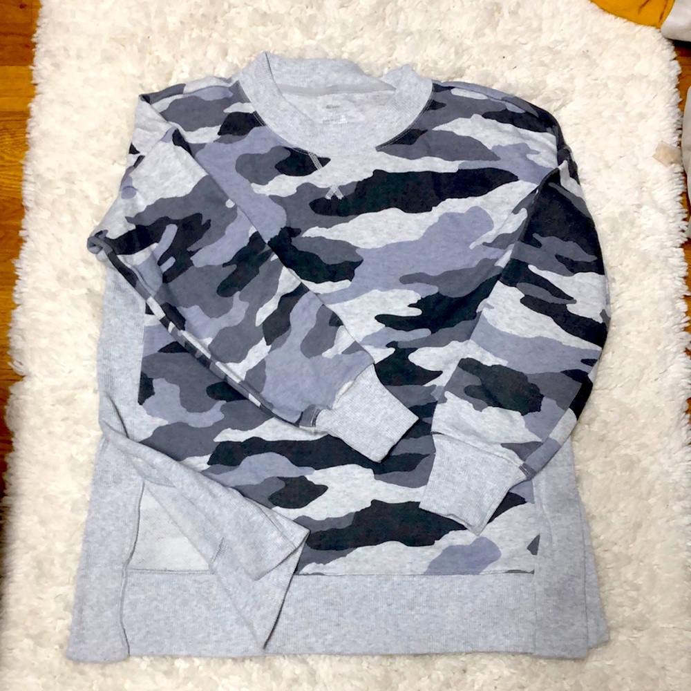 Aerie Oversized camo sweater!